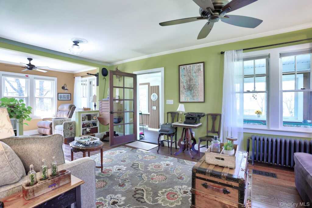 385 Kings Highway, Valley Cottage, NY 10989 - Photo 8 of 50