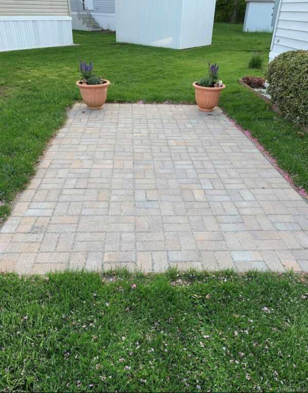 214 West Mountainview MHP, Stony Point, NY 10980 - Photo 8 of 18