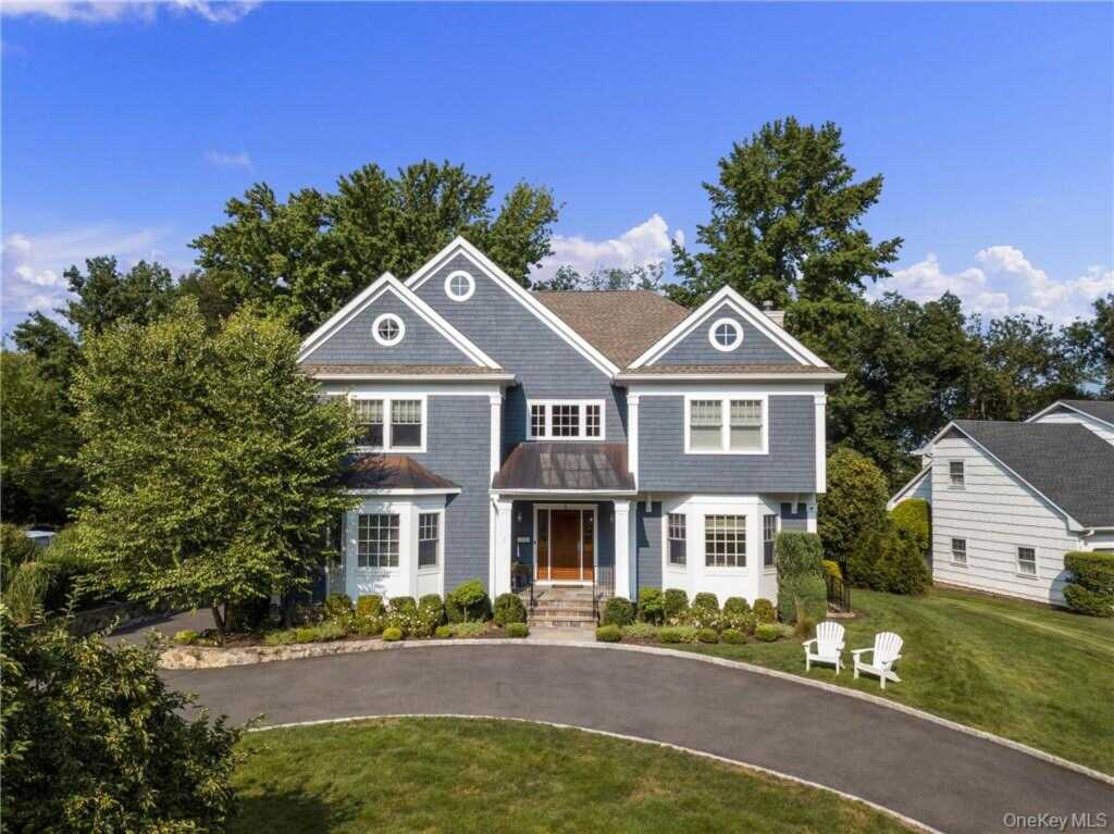 5 Trails End, Rye, NY 10580