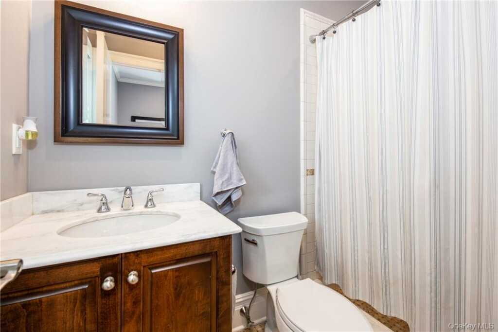 5 Trails End, Rye, NY 10580 - Photo 14 of 37