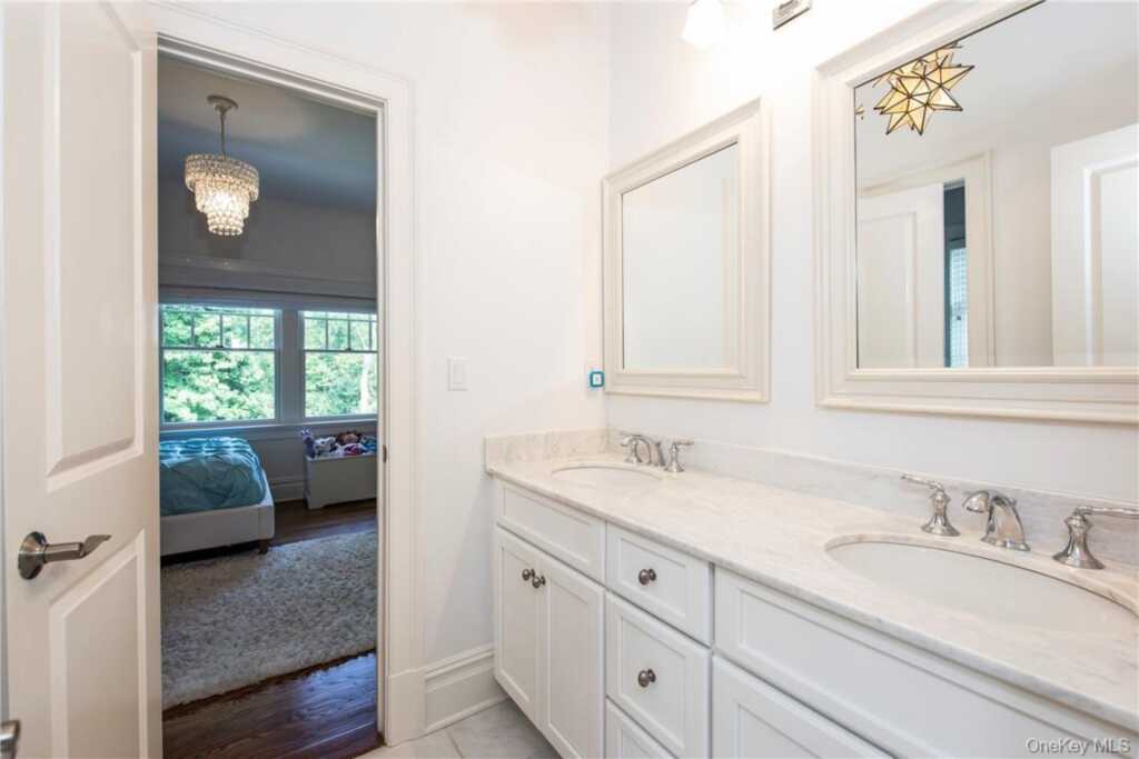 5 Trails End, Rye, NY 10580 - Photo 27 of 37