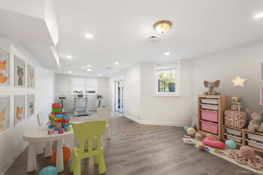 5 Trails End, Rye, NY 10580 - Photo 29 of 37