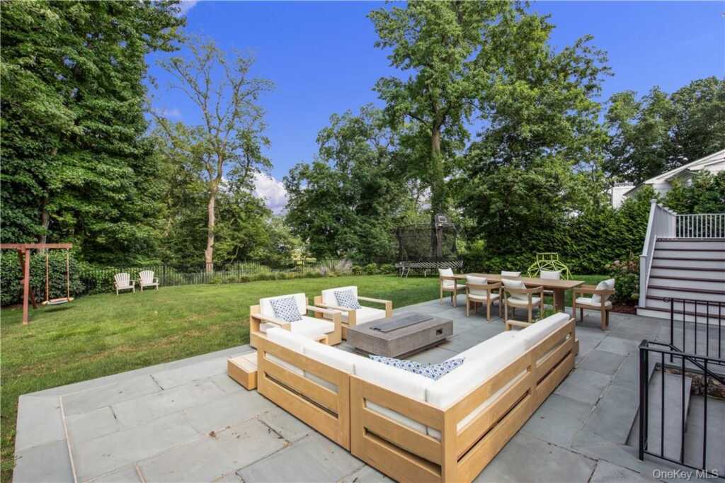 5 Trails End, Rye, NY 10580 - Photo 32 of 37