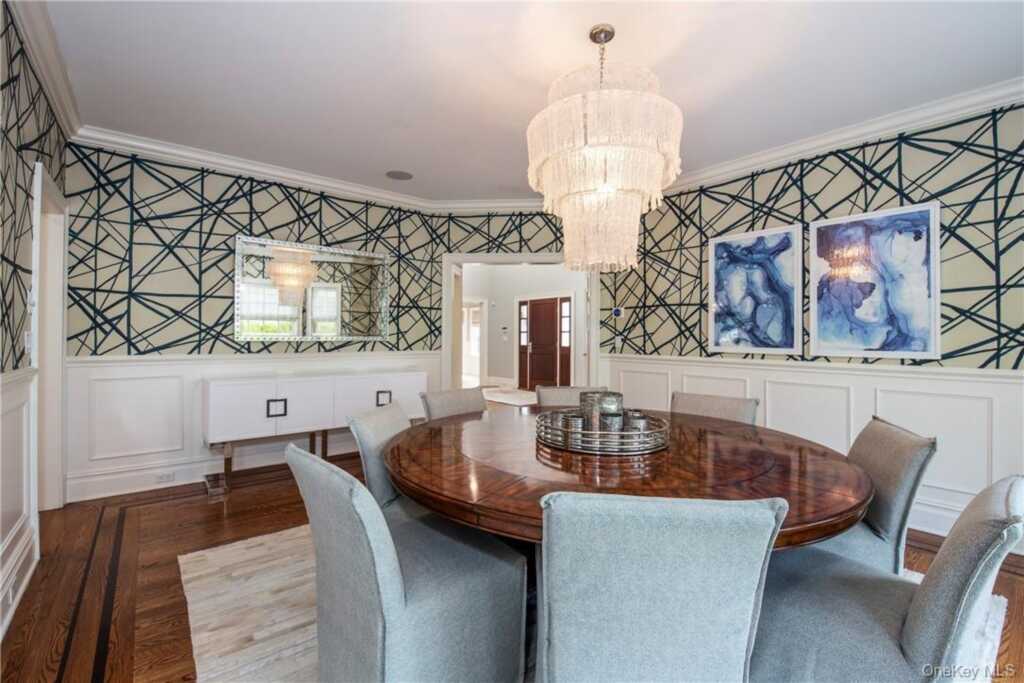 5 Trails End, Rye, NY 10580 - Photo 7 of 37