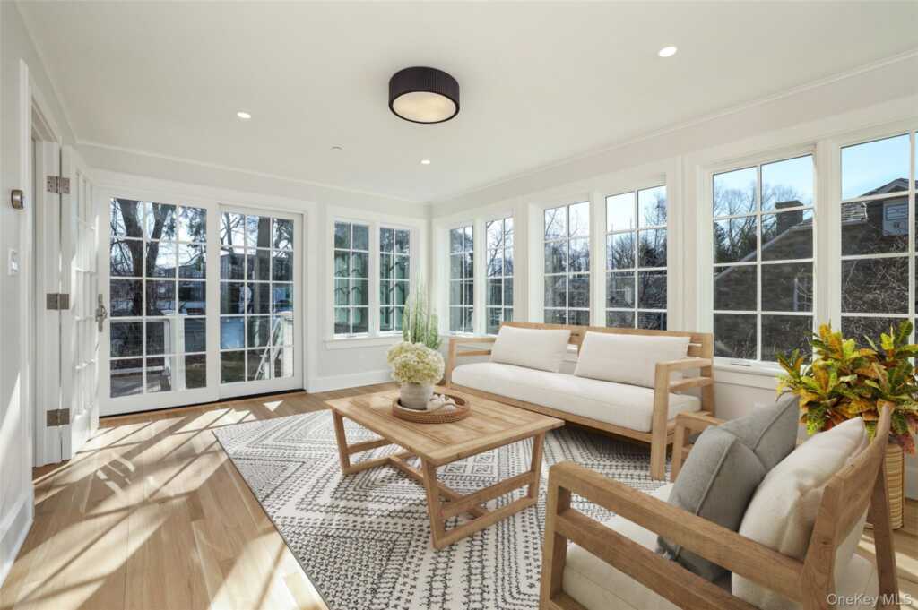 40 Mendota Avenue, Rye, NY 10580 - Photo 13 of 31