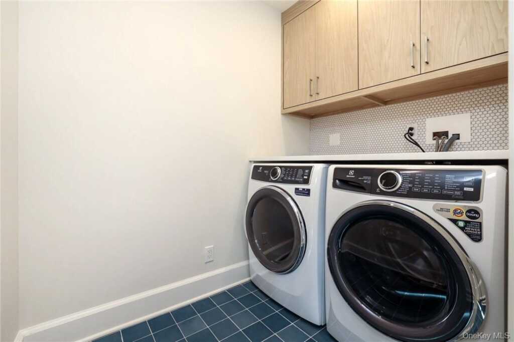 40 Mendota Avenue, Rye, NY 10580 - Photo 18 of 31