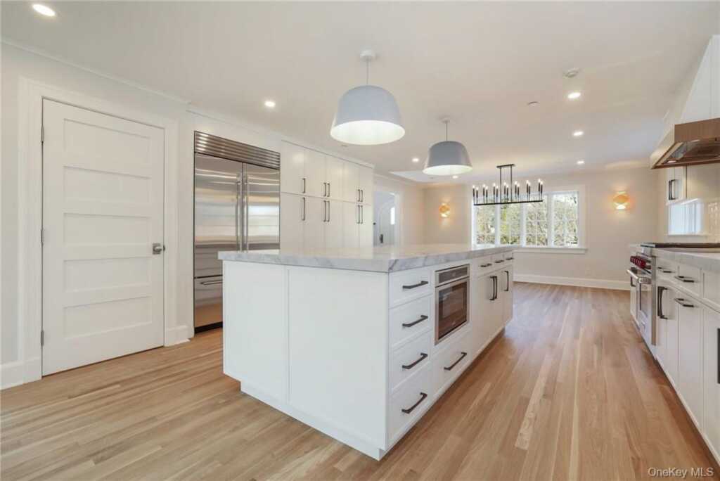 40 Mendota Avenue, Rye, NY 10580 - Photo 7 of 31