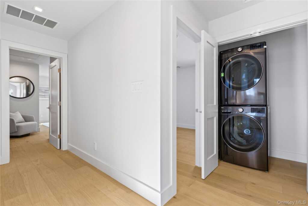 4 W Glen Avenue, Rye, NY 10573 - Photo 25 of 35