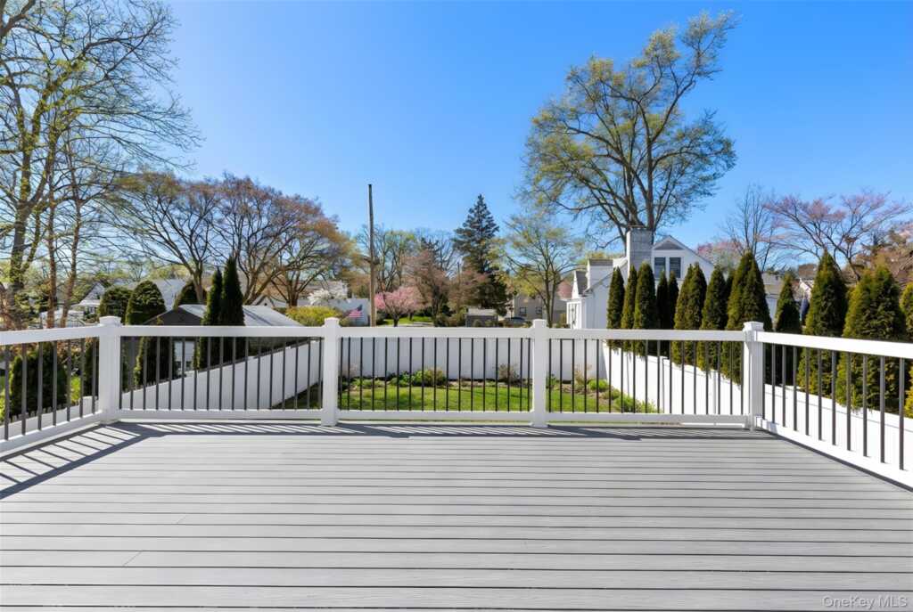 4 W Glen Avenue, Rye, NY 10573 - Photo 29 of 35