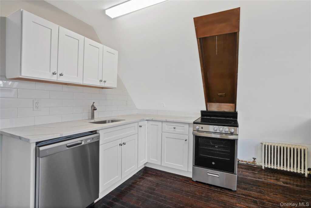 9 Ridgeview Avenue, White Plains, NY 10606 - Photo 16 of 20
