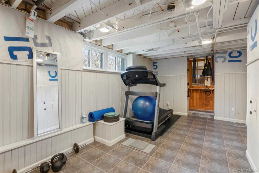 35 Wildwood Road, New Rochelle, NY 10804 - Photo 23 of 30