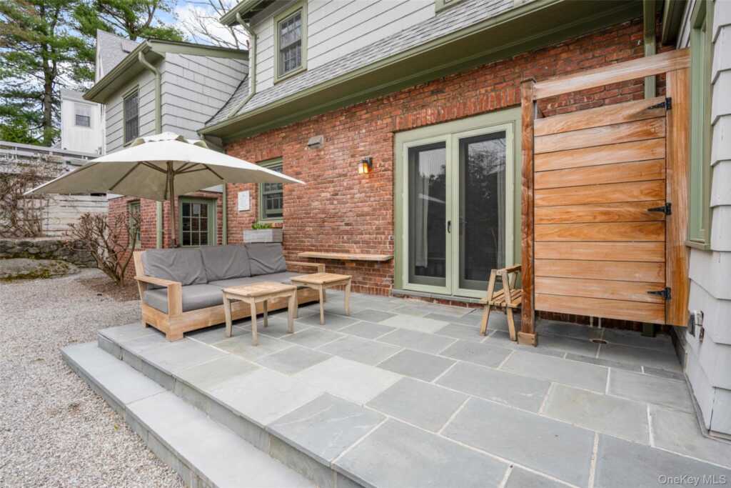 35 Wildwood Road, New Rochelle, NY 10804 - Photo 26 of 30