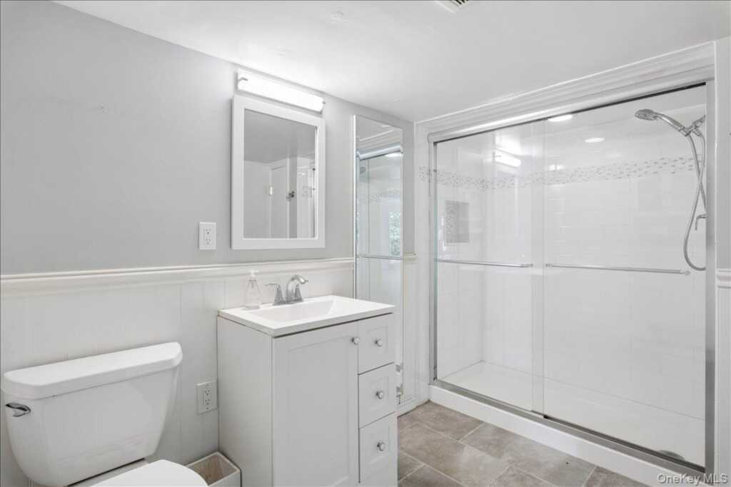 33 Wilmot Circle, New Rochelle, NY 10583 - Photo 29 of 41