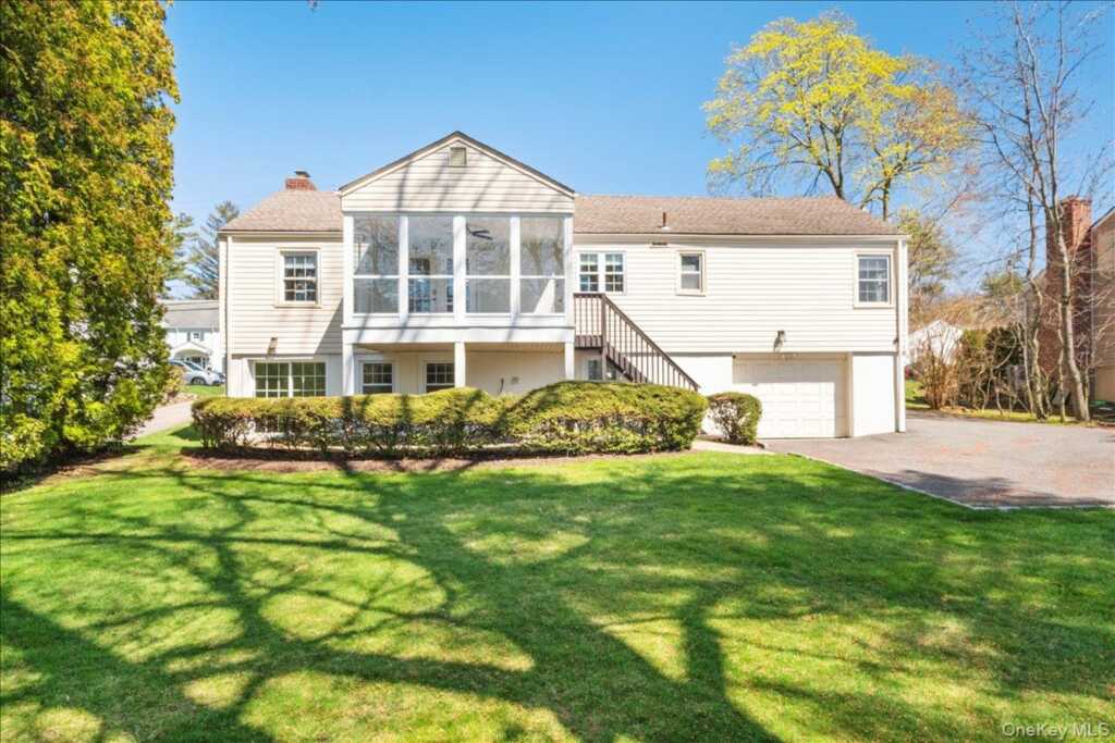 33 Wilmot Circle, New Rochelle, NY 10583 - Photo 33 of 41