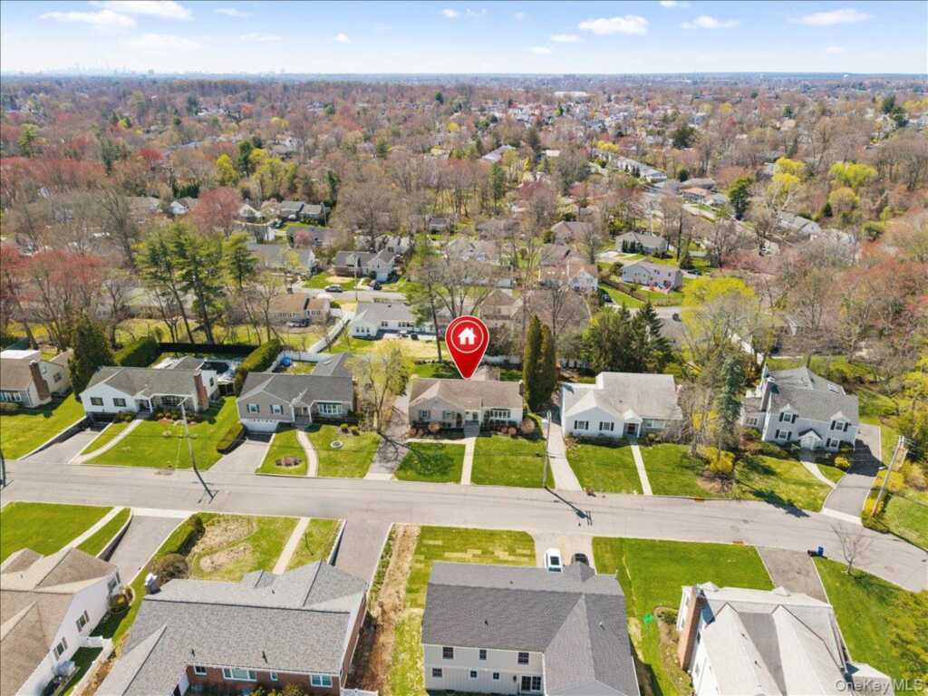 33 Wilmot Circle, New Rochelle, NY 10583 - Photo 40 of 41