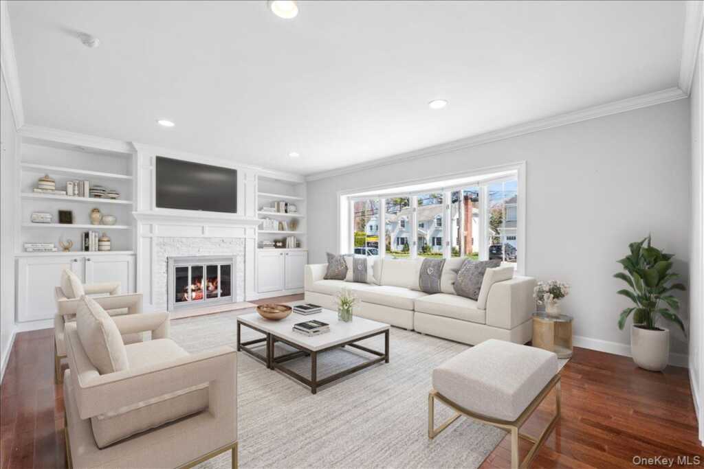 33 Wilmot Circle, New Rochelle, NY 10583 - Photo 7 of 41