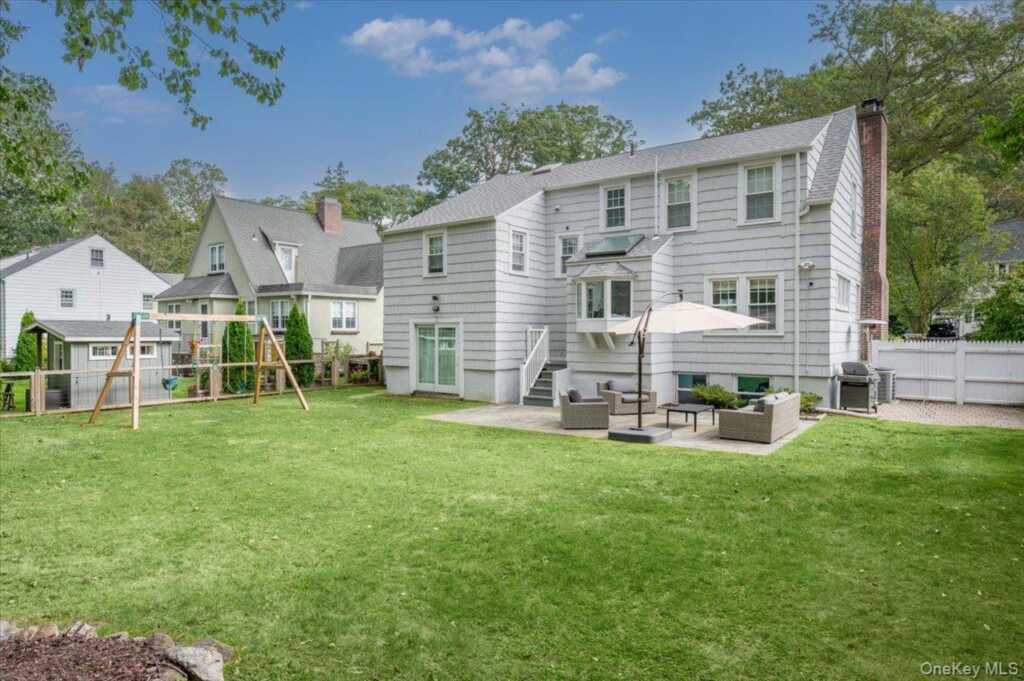 32 Kingsbury Road, New Rochelle, NY 10804 - Photo 26 of 31