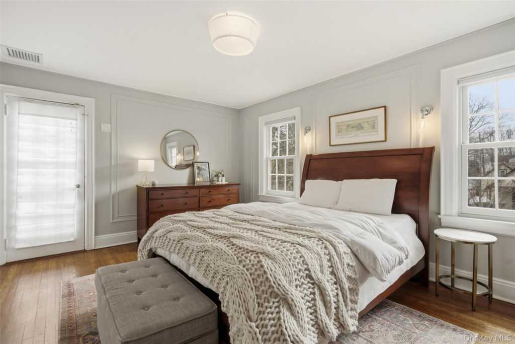 22 Brookdale Place, Rye, NY 10580 - Photo 13 of 28