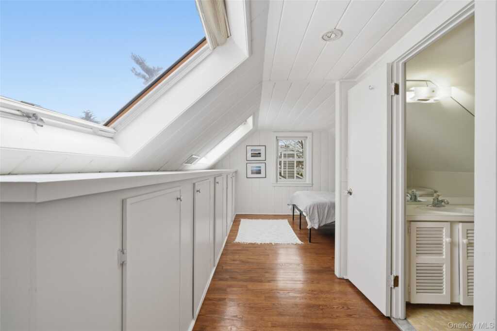 22 Brookdale Place, Rye, NY 10580 - Photo 17 of 28