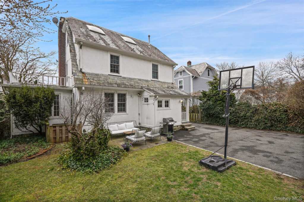 22 Brookdale Place, Rye, NY 10580 - Photo 23 of 28