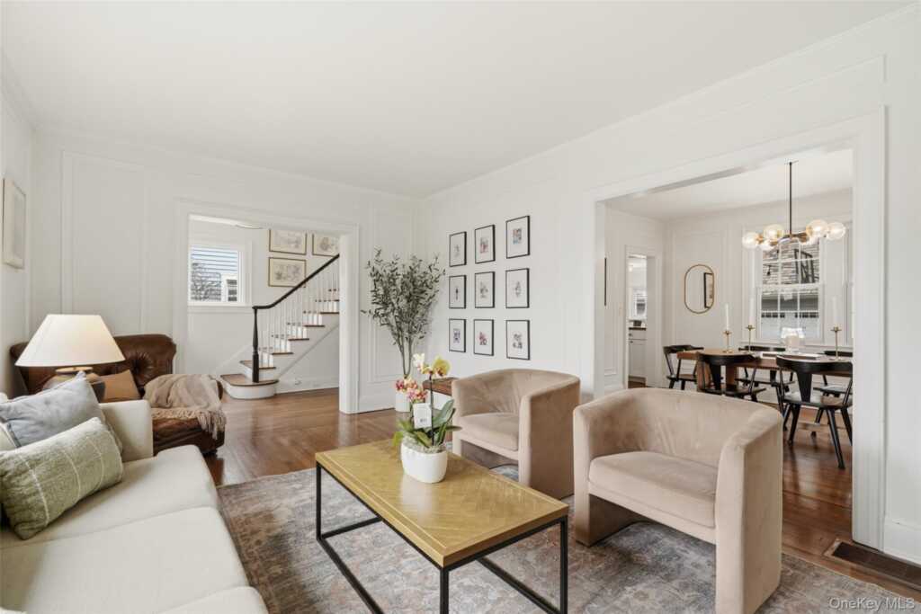 22 Brookdale Place, Rye, NY 10580 - Photo 4 of 28