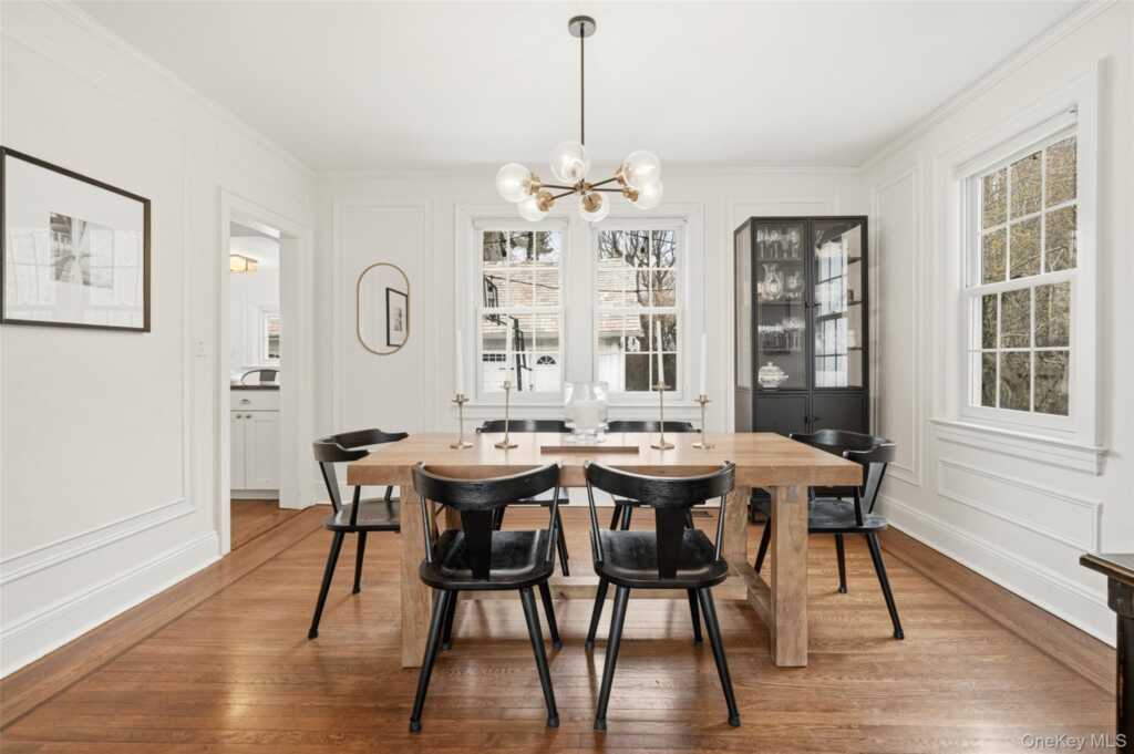 22 Brookdale Place, Rye, NY 10580 - Photo 5 of 28