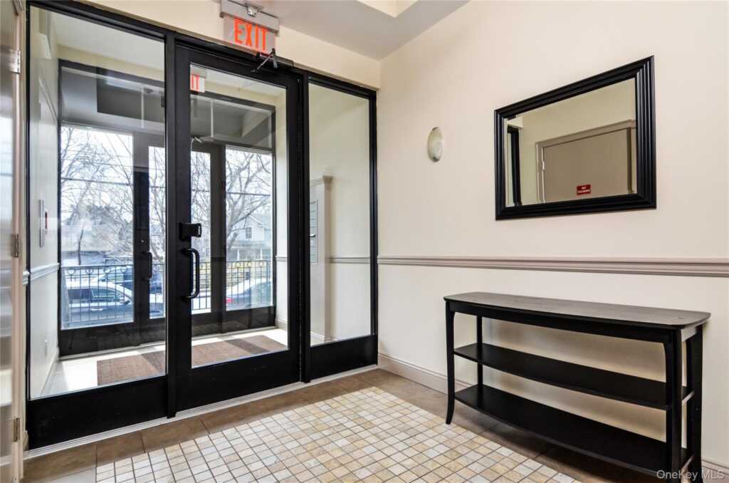 30 Elm Place, Unit #2A, Rye, NY 10580 - Photo 2 of 12