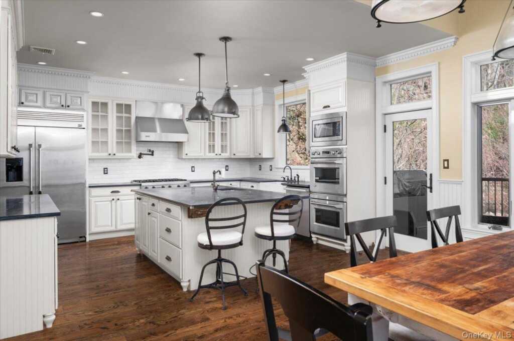 914 Route 9W, Nyack, NY 10960 - Photo 17 of 43