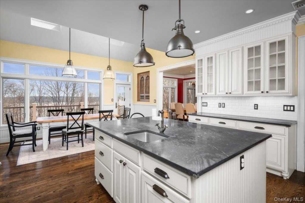 914 Route 9W, Nyack, NY 10960 - Photo 19 of 43