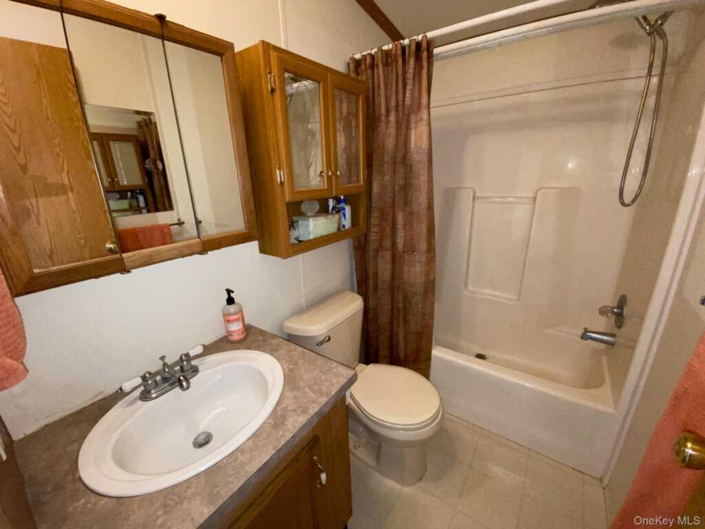 31 N Mountainview MHP, Stony Point, NY 10980 - Photo 17 of 22