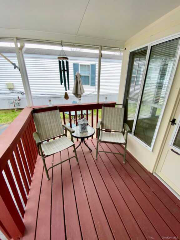 31 N Mountainview MHP, Stony Point, NY 10980 - Photo 4 of 22