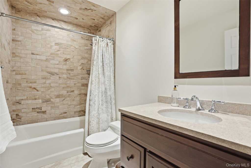 4 Ellis Court, Rye, NY 10580 - Photo 23 of 34