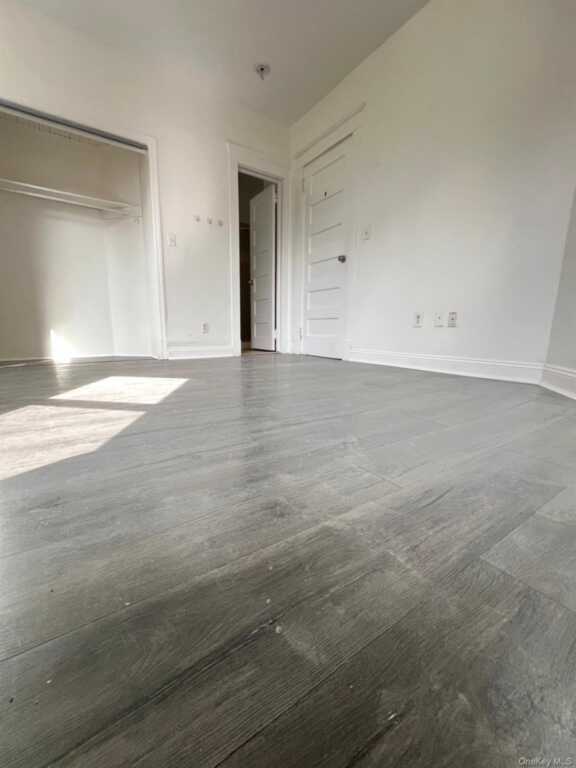 72 Chauncey Avenue, New Rochelle, NY 10801 - Photo 5 of 7