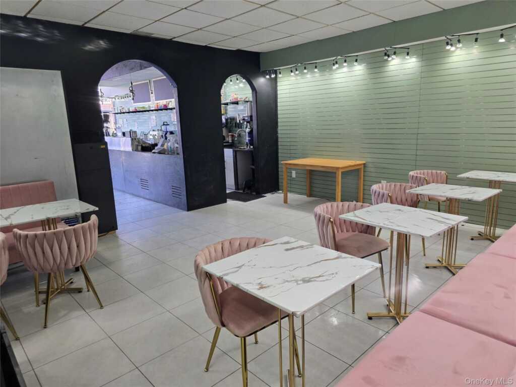 46 East Central Avenue, Pearl River, NY 10965 - Photo 11 of 40