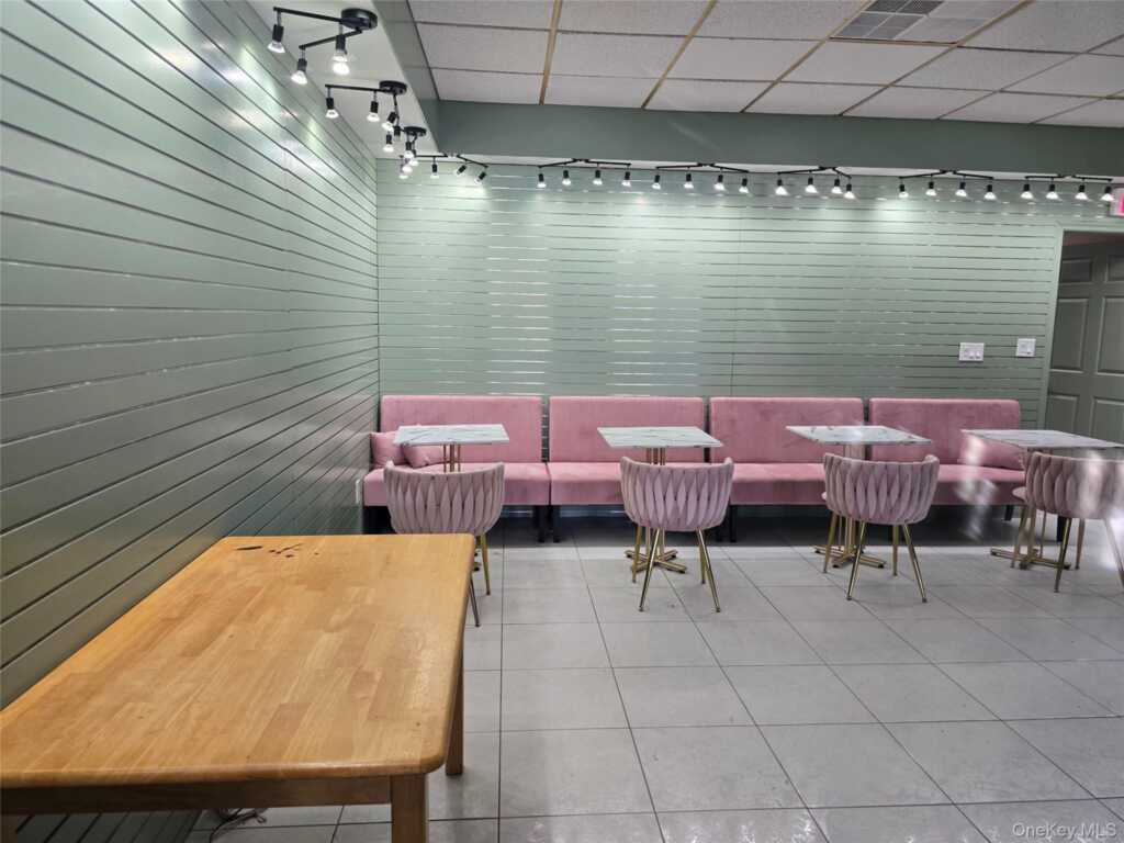 46 East Central Avenue, Pearl River, NY 10965 - Photo 14 of 40