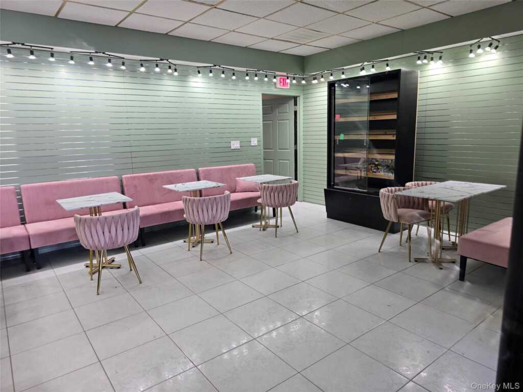 46 East Central Avenue, Pearl River, NY 10965 - Photo 16 of 40