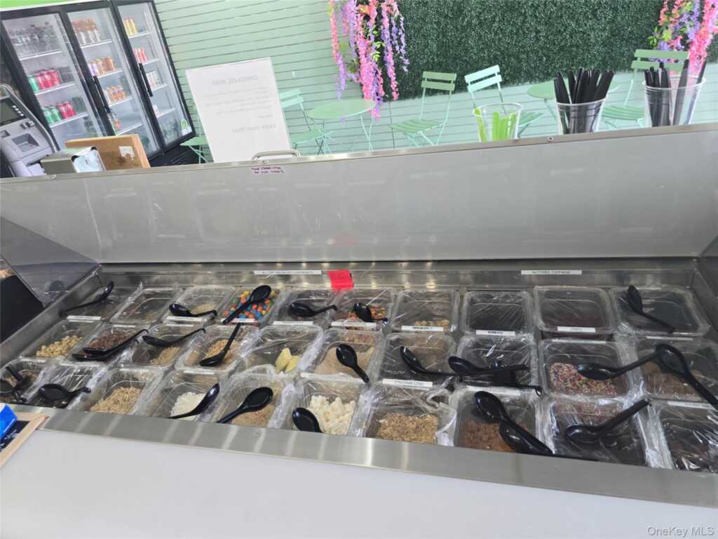 46 East Central Avenue, Pearl River, NY 10965 - Photo 17 of 40