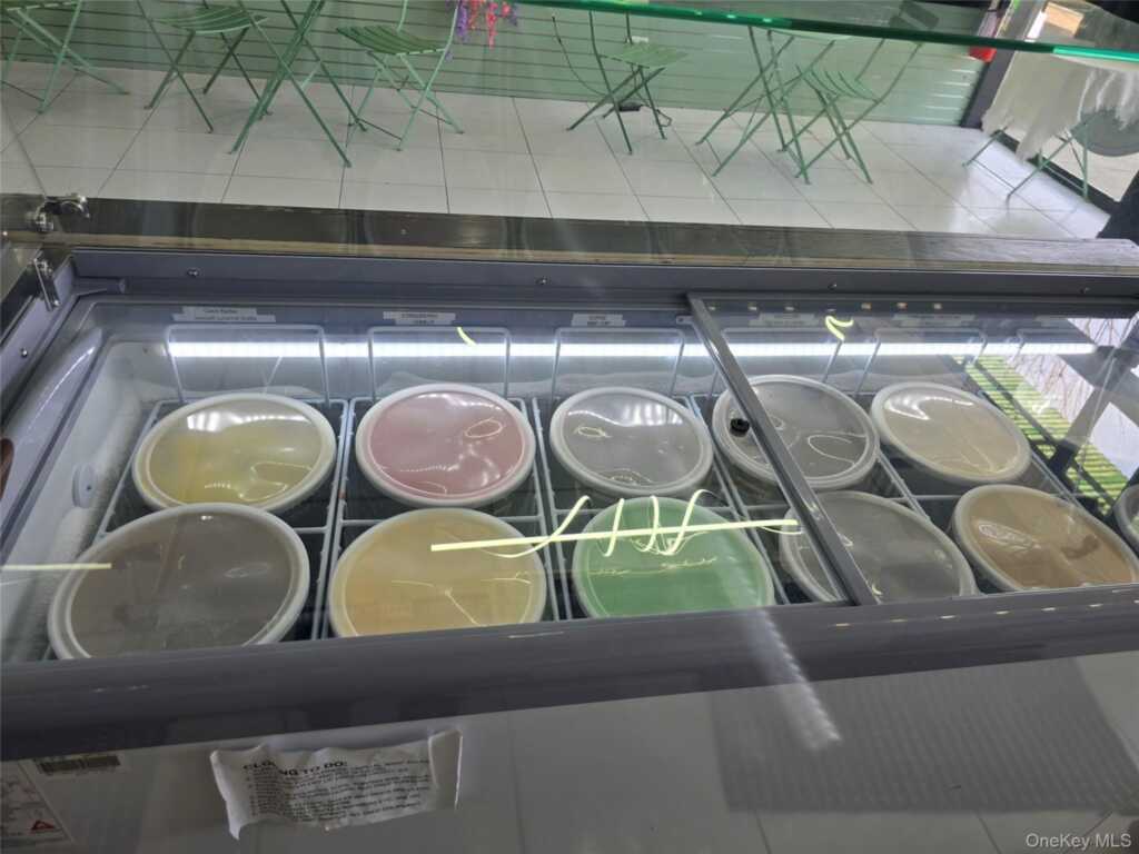 46 East Central Avenue, Pearl River, NY 10965 - Photo 19 of 40