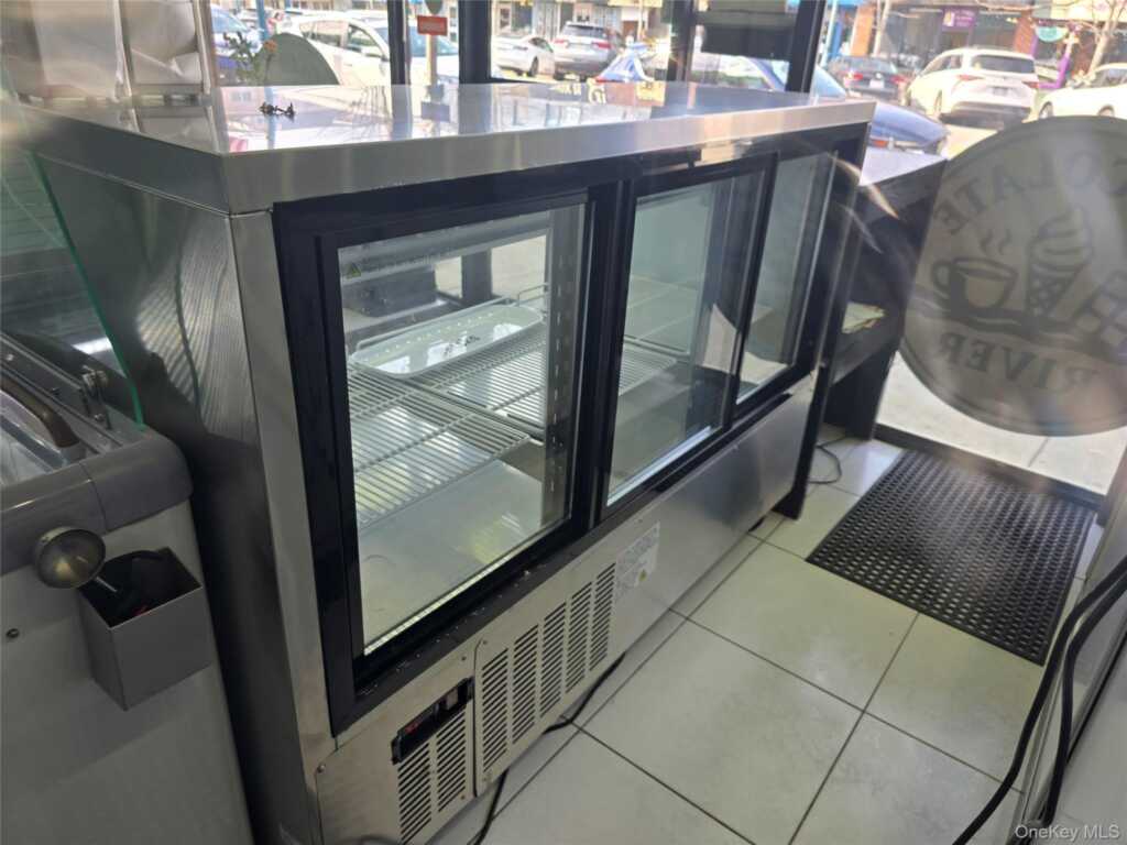 46 East Central Avenue, Pearl River, NY 10965 - Photo 21 of 40