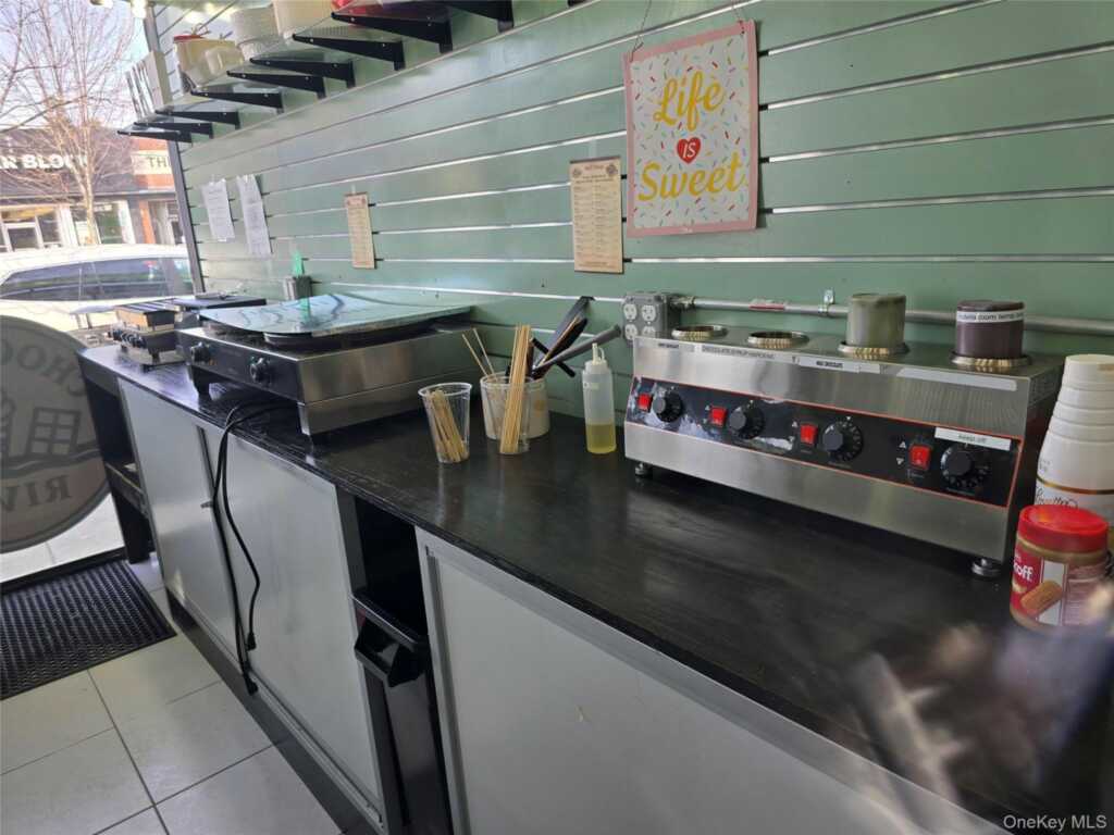 46 East Central Avenue, Pearl River, NY 10965 - Photo 22 of 40