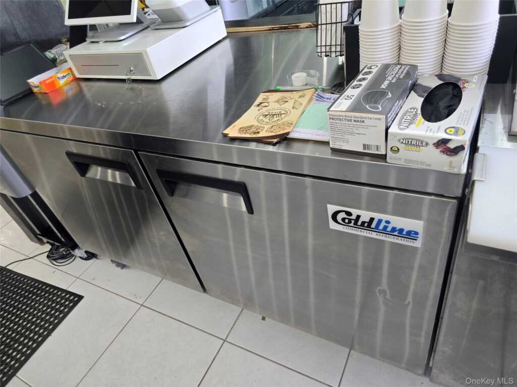 46 East Central Avenue, Pearl River, NY 10965 - Photo 23 of 40