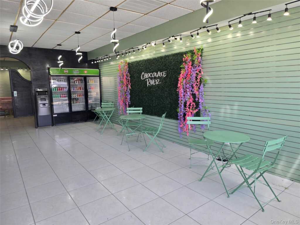 46 East Central Avenue, Pearl River, NY 10965 - Photo 3 of 40