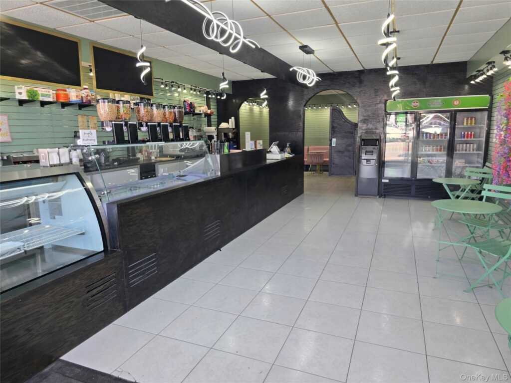 46 East Central Avenue, Pearl River, NY 10965 - Photo 35 of 40