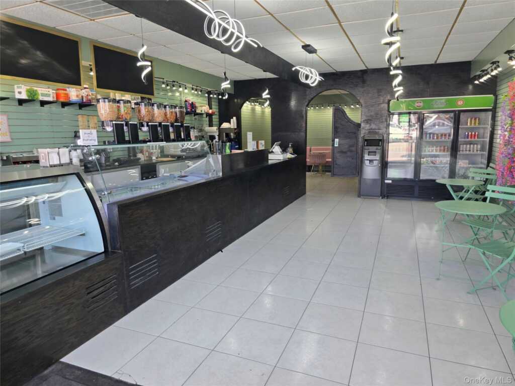 46 East Central Avenue, Pearl River, NY 10965 - Photo 36 of 40