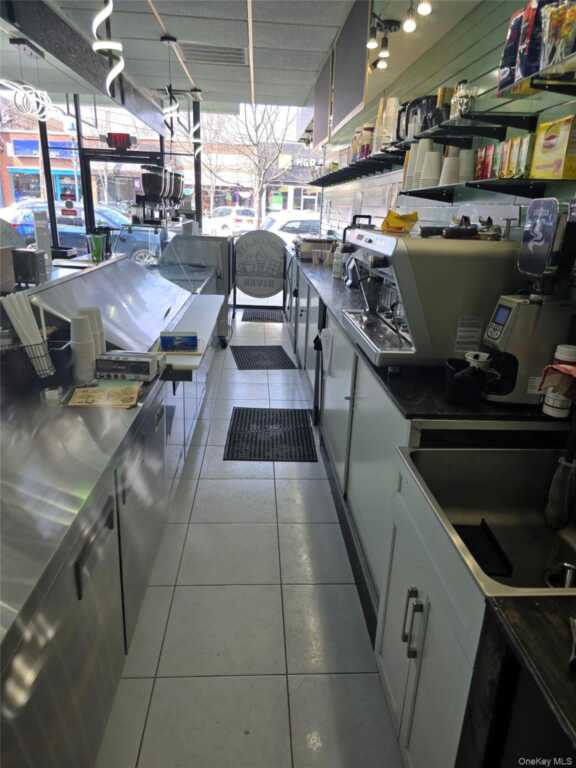 46 East Central Avenue, Pearl River, NY 10965 - Photo 38 of 40