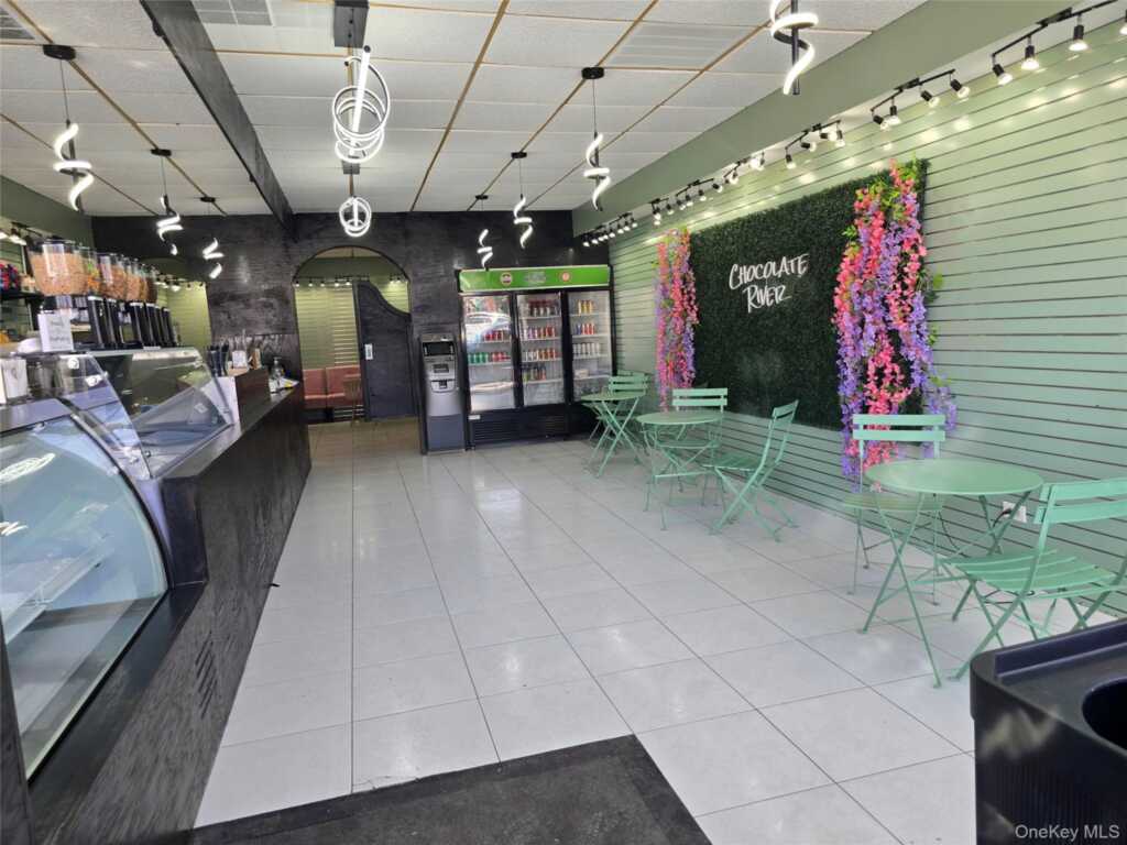 46 East Central Avenue, Pearl River, NY 10965 - Photo 4 of 40