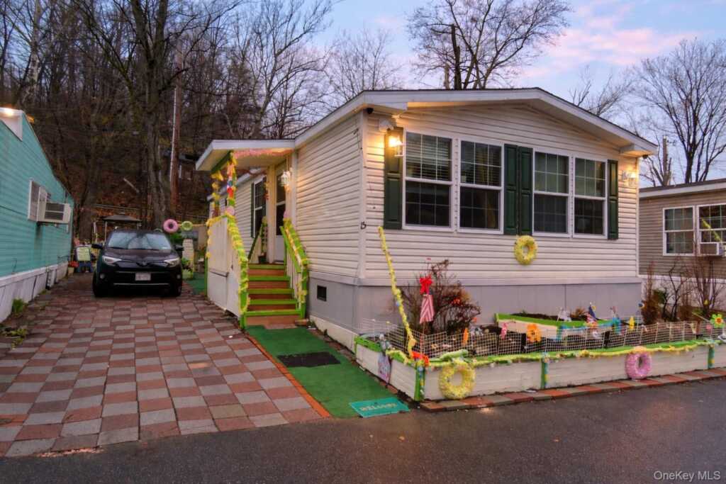 451 Call Hollow Road, Unit #15, Stony Point, NY 10980