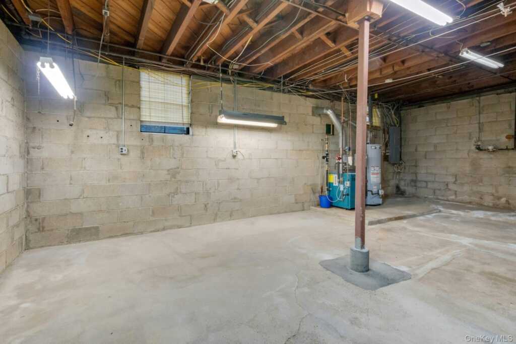 250 Fifth Street, Rye, NY 10543 - Photo 20 of 27