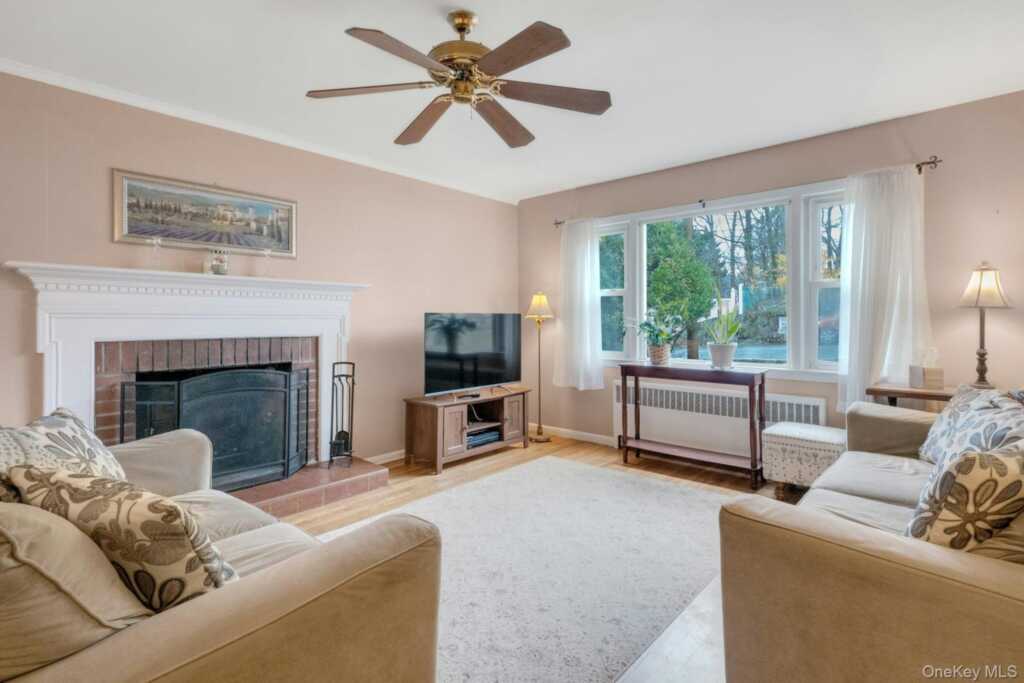 250 Fifth Street, Rye, NY 10543 - Photo 9 of 27