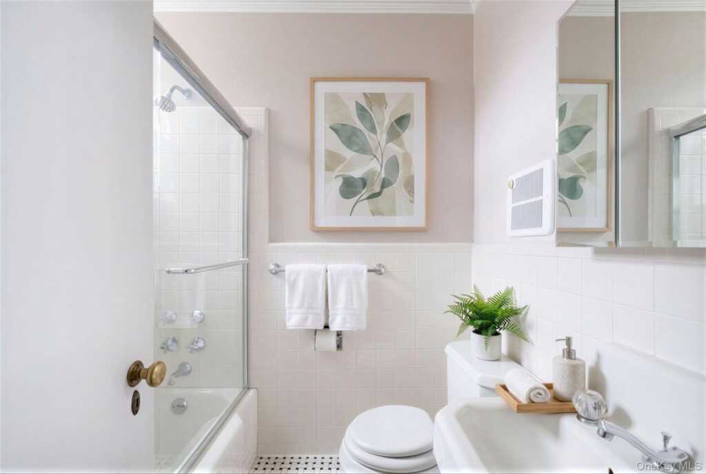 180 Wilmot Road, New Rochelle, NY 10804 - Photo 12 of 26